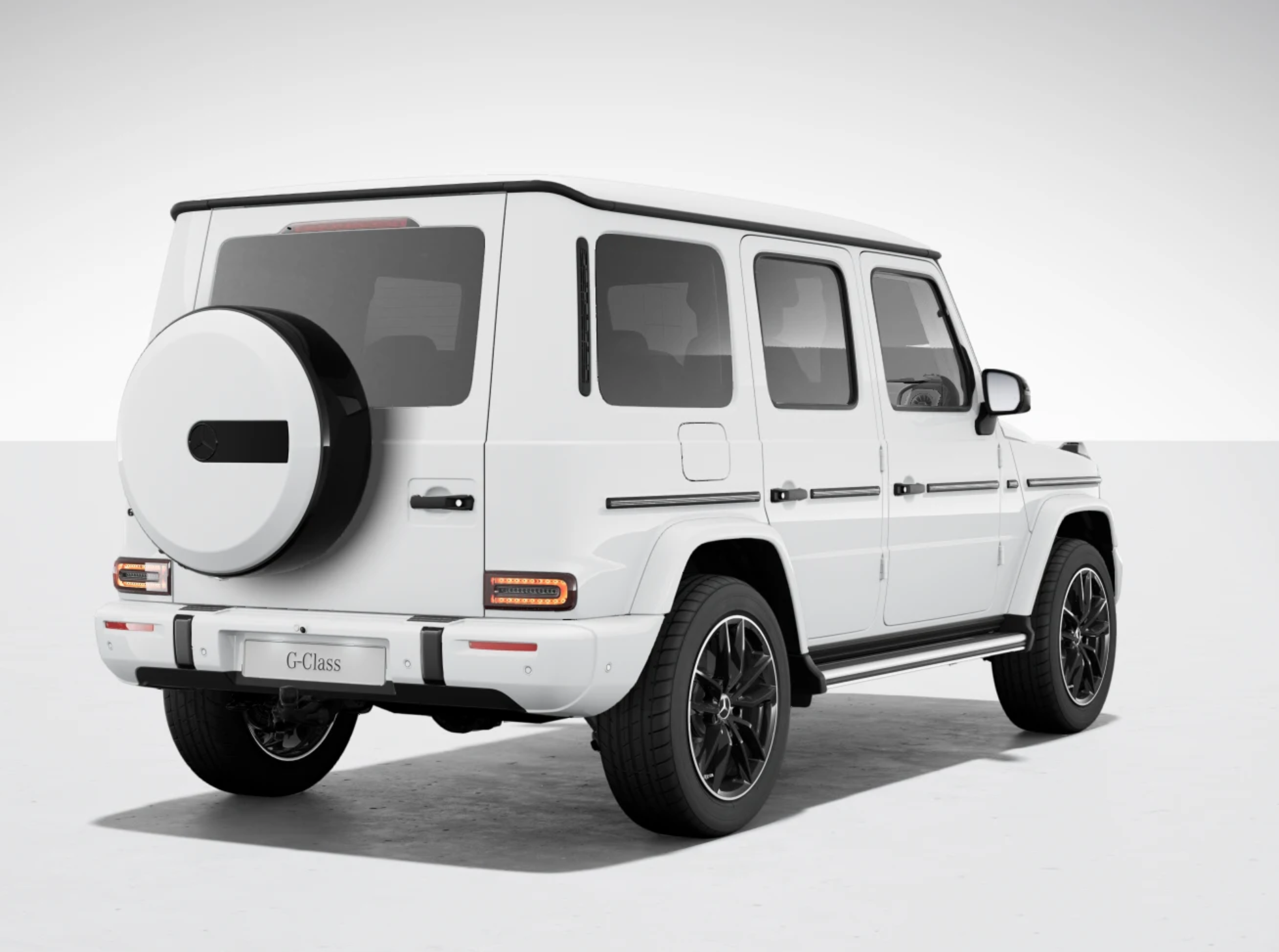 Mercedes - Benz G 450d AMG | FACELIFT | bílá Polar nemetalická | nové české auto | k objednání do výroby | super cena | online nákup | online prodej | autoibuy.com